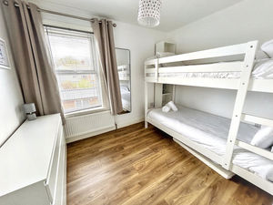 Photo 32- click for photo gallery